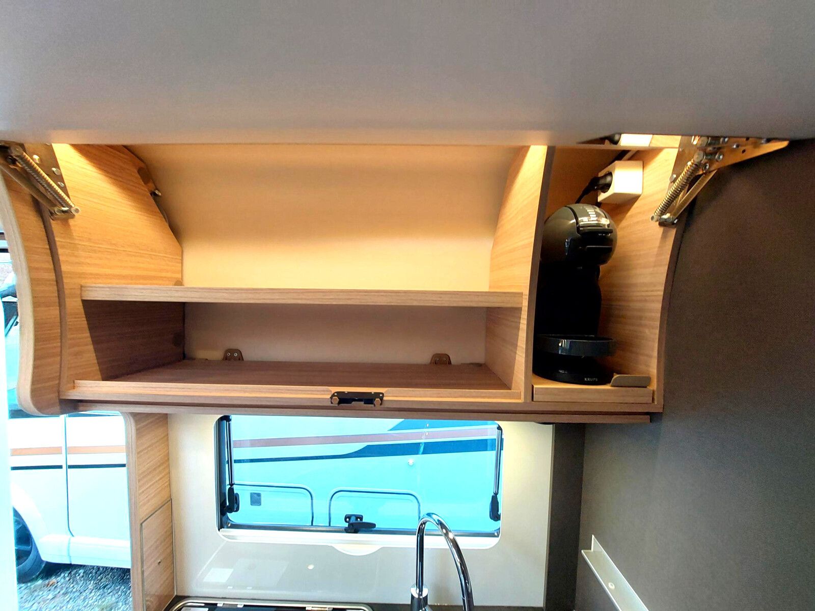 Fahrzeugabbildung Malibu I 430 KB LE comfort FIAT AUTOMATIK TV MARKISE