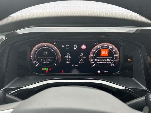 Fahrzeugabbildung Volkswagen NFZ Multivan Life 2.0 TDI 150 PS DSG