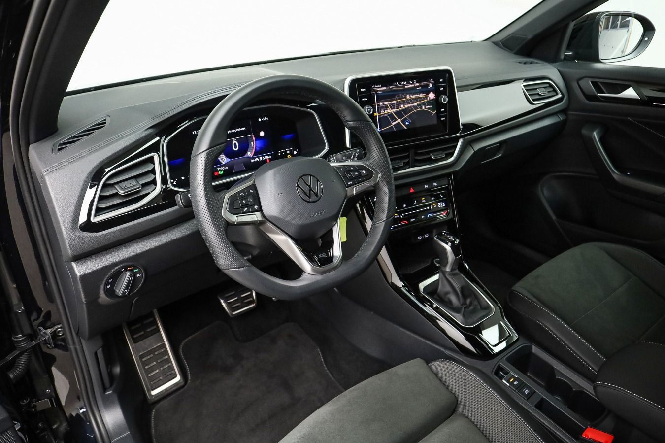 Volkswagen T-Roc - Bild 13