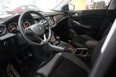 Fahrzeugabbildung Opel Grandland (X) 1.2T INNOV. NAVI/LED/KAMERA/PANO.