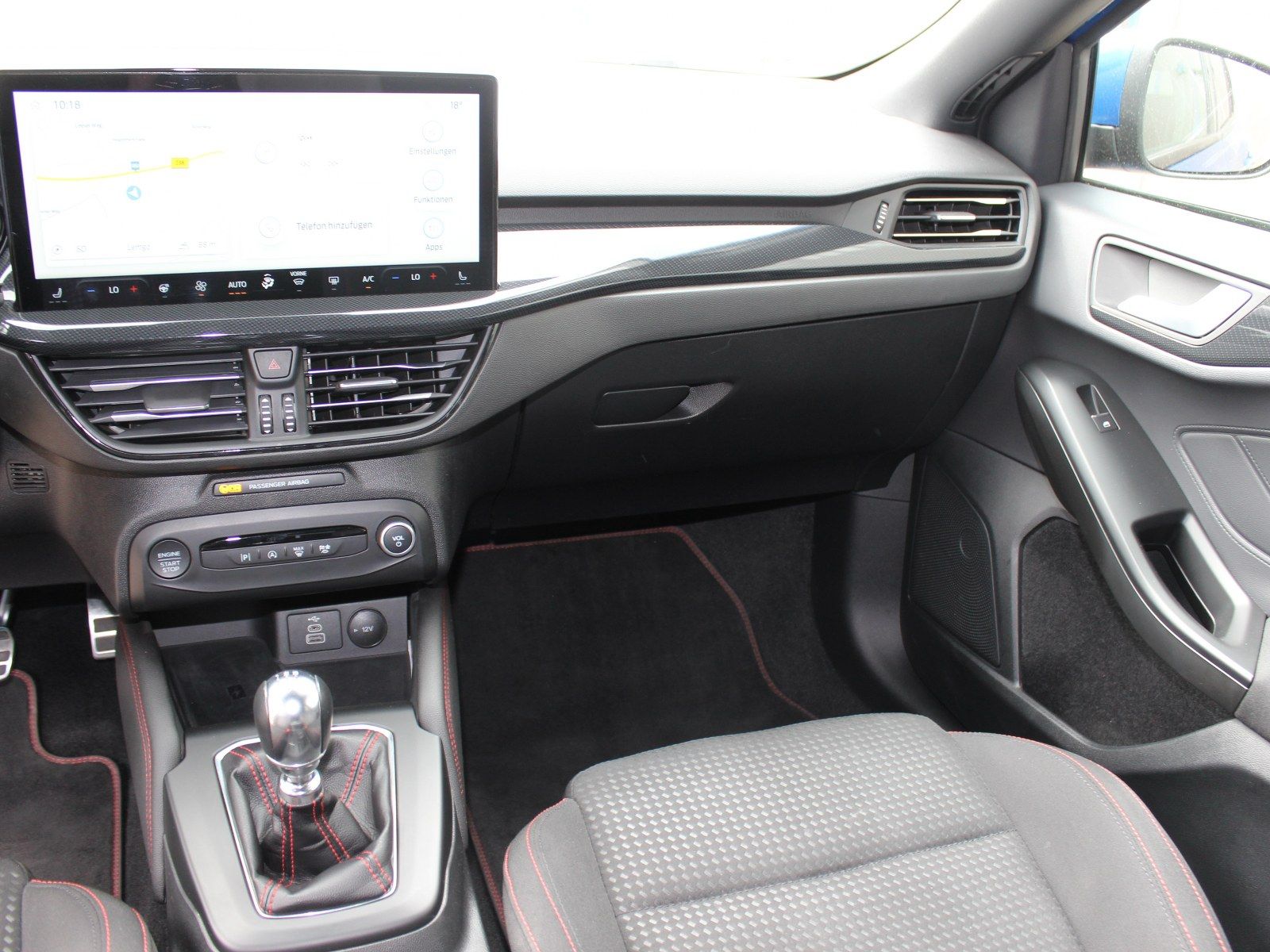 Fahrzeugabbildung Ford Focus ST-Line X 1,0 EcoBoost Mild-Hybrid