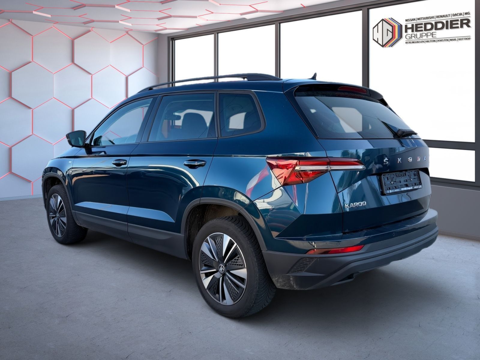 Fahrzeugabbildung SKODA Karoq 1.5 TSI ACT Tour OPF*SHZ*NAVI*Kamera*