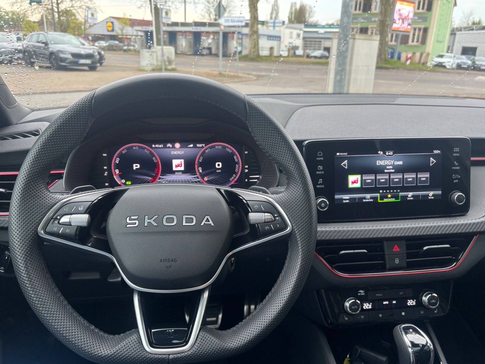 Fahrzeugabbildung SKODA Kamiq Monte Carlo