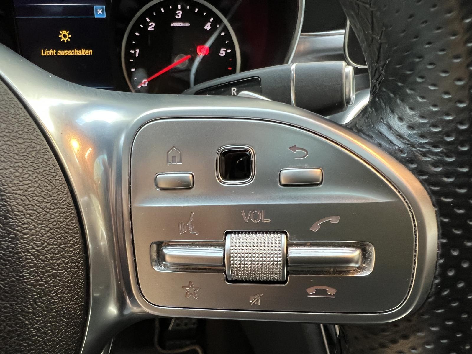 Mercedes-Benz 300 C C300d 4Mat AMG-Line Panorama DAB Standheizung, миниатюра 19