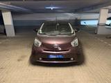 Toyota IQ + 1,33-l-Dual-VVT-i + - Toyota IQ: 1.3