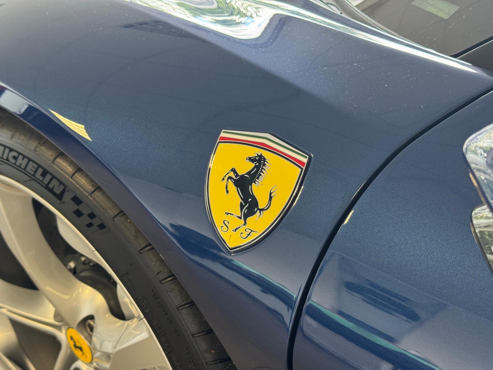 Ferrari SF90 Stradale Two-Tone Lift JBL CarPlay Approved