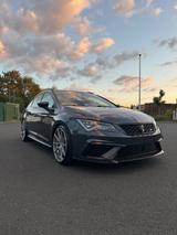 Seat Leon  CUPRA R ST 4Drive|Pano|8-Fach|Kamera|Beats