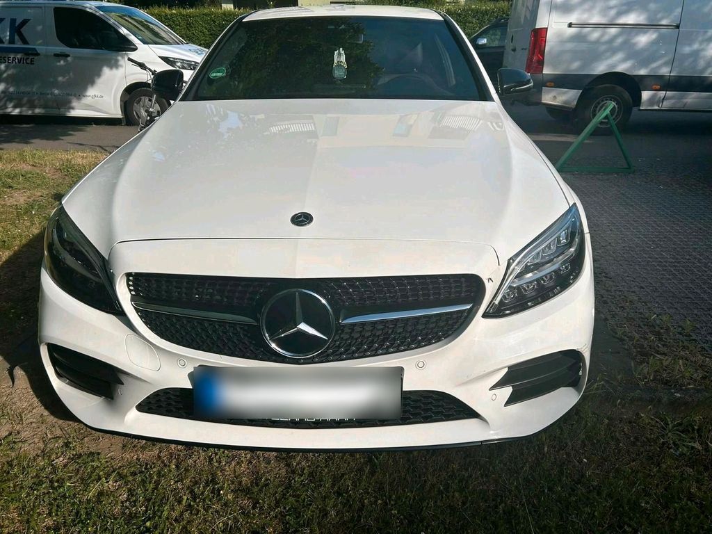 Image of Mercedes-Benz C 180