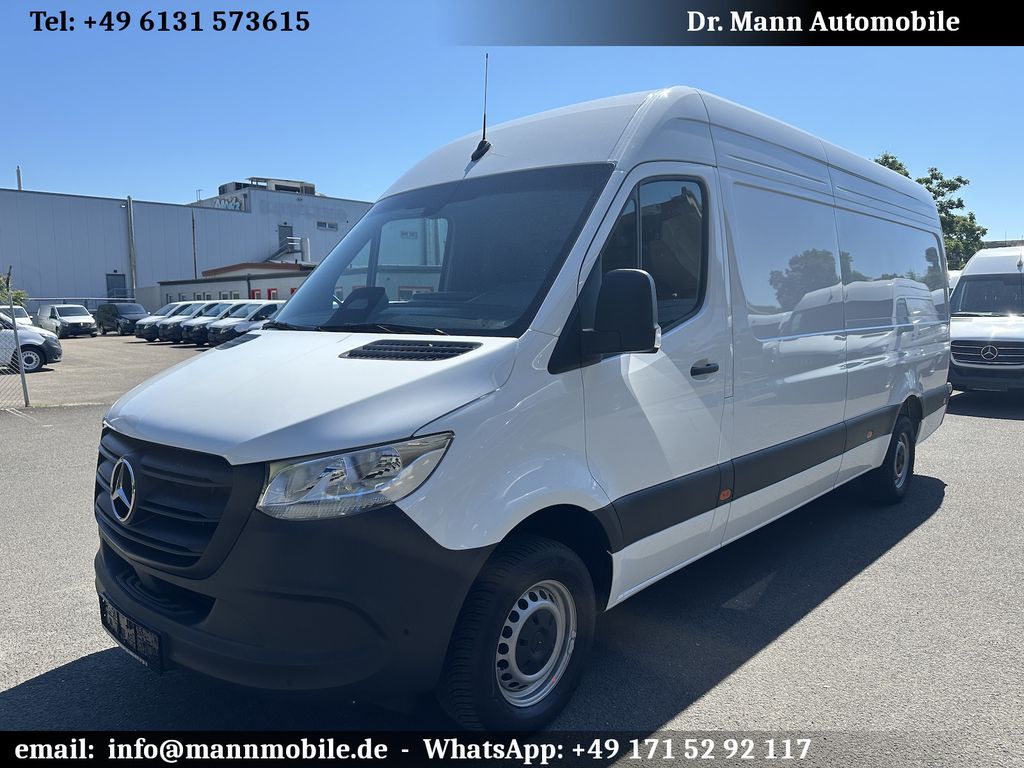 Image of Mercedes-Benz Sprinter