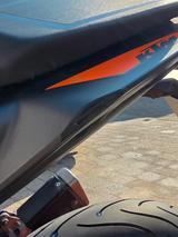 KTM Duke 125 - KTM 125