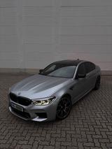 BMW F90 M5 Competition xDrive Individual - BMW M5: F90