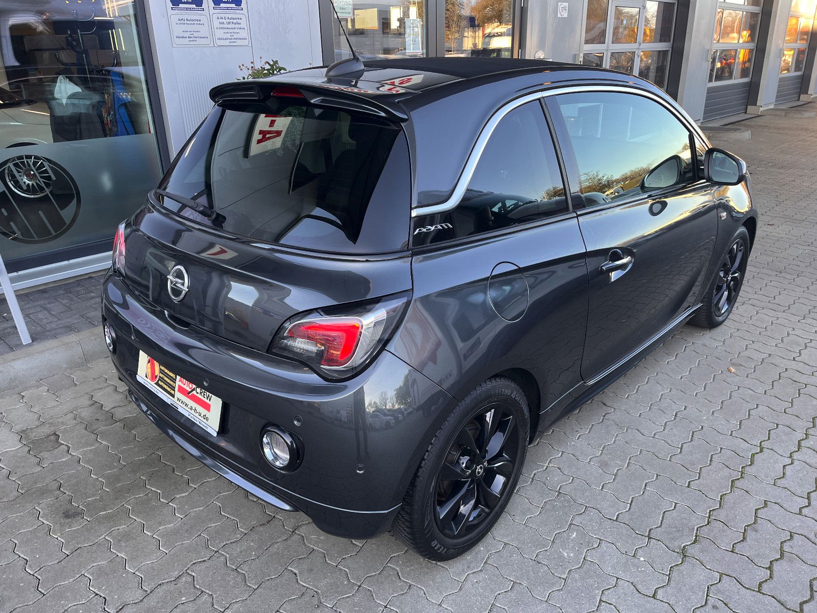Fahrzeugabbildung Opel Adam Open Air 1.0 Turbo
