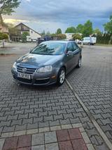 Volkswagen Jetta 2.0 TDI - Volkswagen Jetta mit Diesel-Antrieb: Automatik