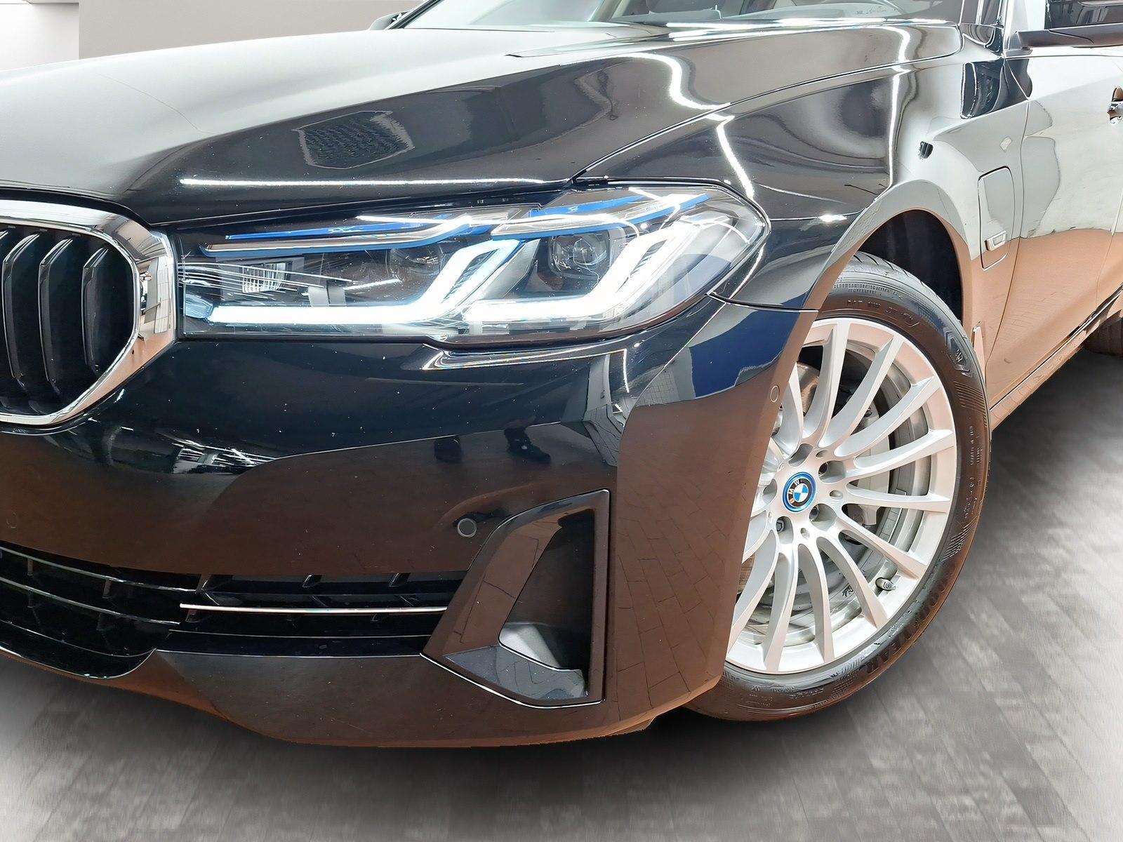 BMW 530e xDrive Touring Driv.Assist.Prof Head-Up