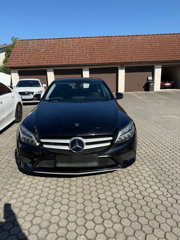 Image of Mercedes-Benz C 200