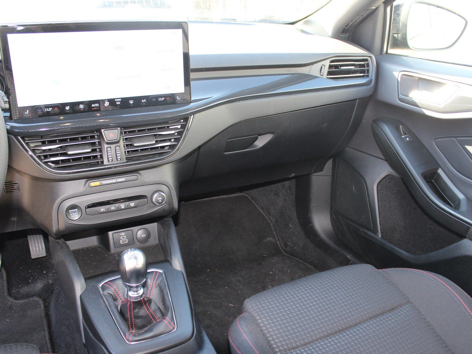 Fahrzeugabbildung Ford Focus ST-Line 1,0 EcoBoost