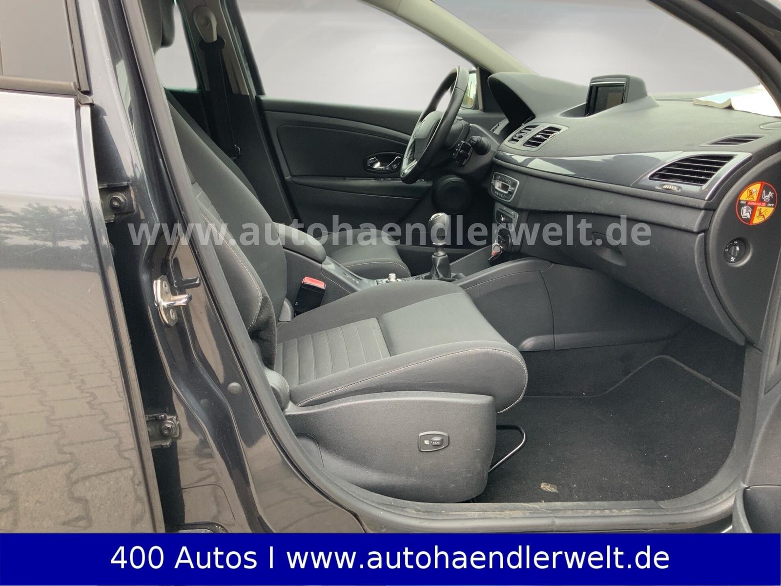 Renault Megane 2015 — photo 13