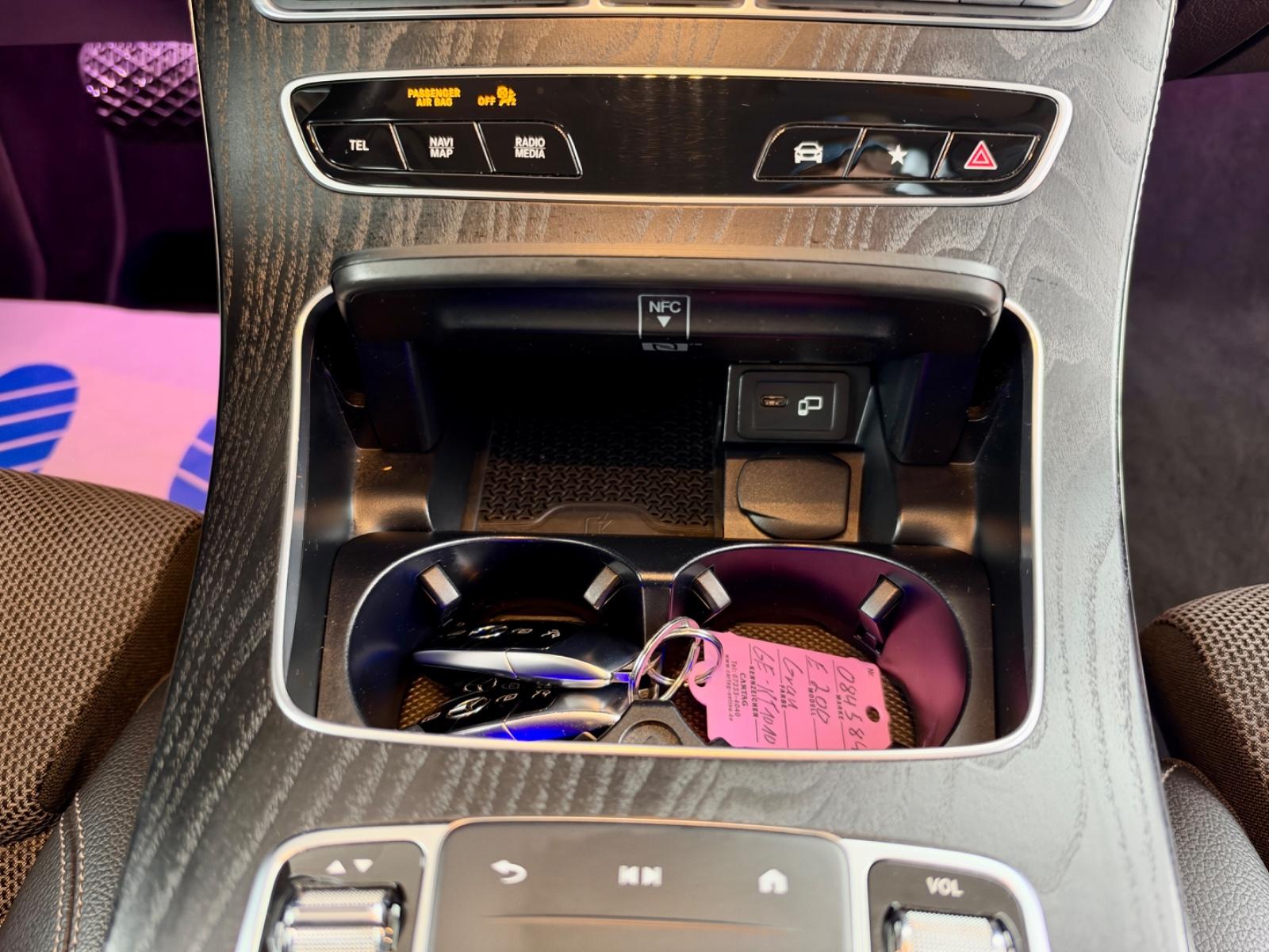 Mercedes-Benz E-Class E Limousine Navi LED Widescreen, миниатюра 21