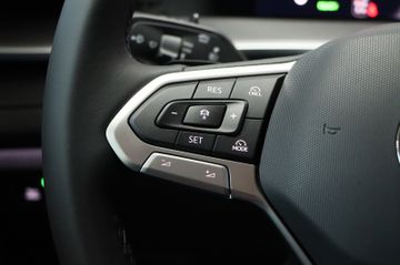 Volkswagen Tayron 1.5 eTSI 110 kW Life 7-Sitze AHK