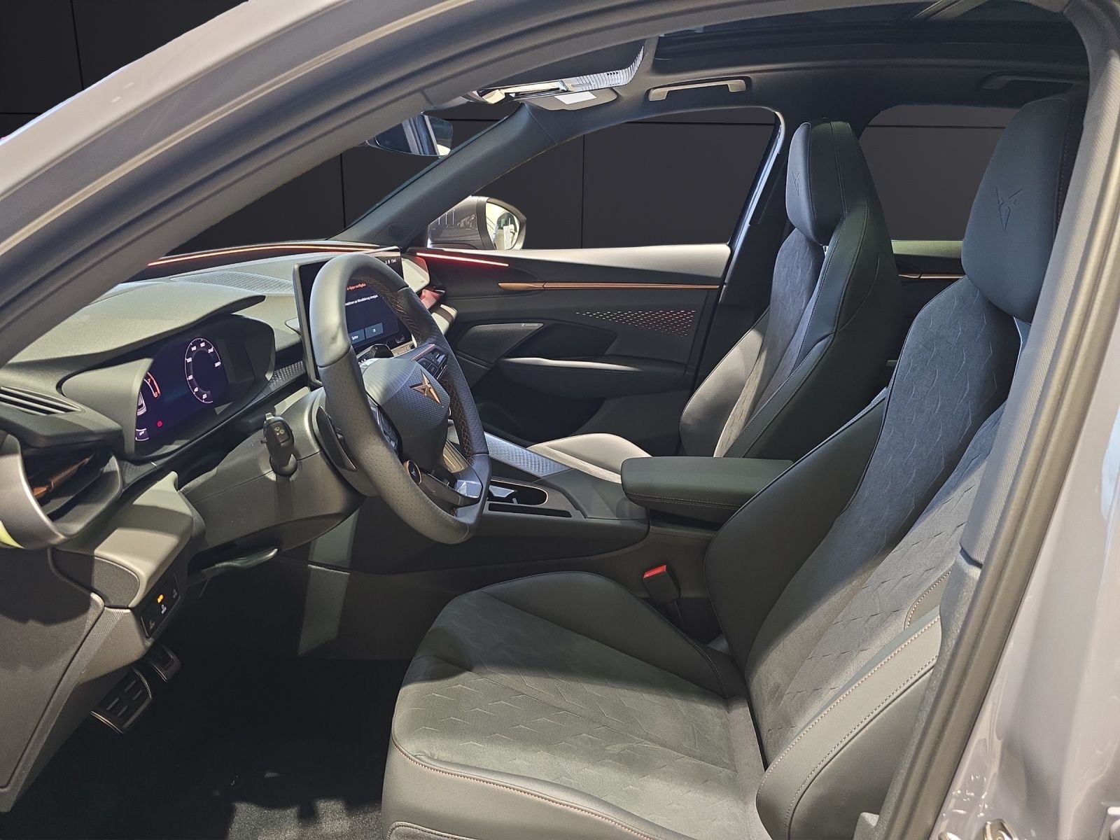 Fahrzeugabbildung CUPRA Terramar 2.0 TSI DSG 4Drive America's Cup Limite