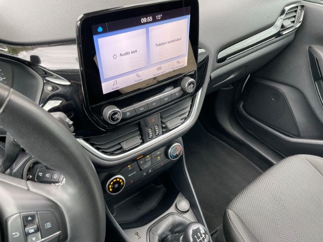 Fahrzeugabbildung Ford Fiesta 1.1 Cool & Connect Sitzheizung, DAB, Temp