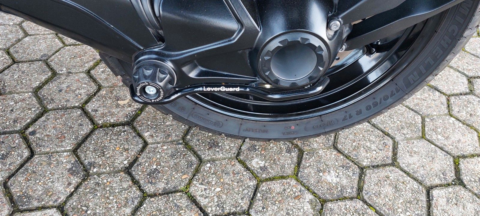 Fahrzeugabbildung BMW R 1250 GS Triple B.  tief  3 Koffer u.v.m