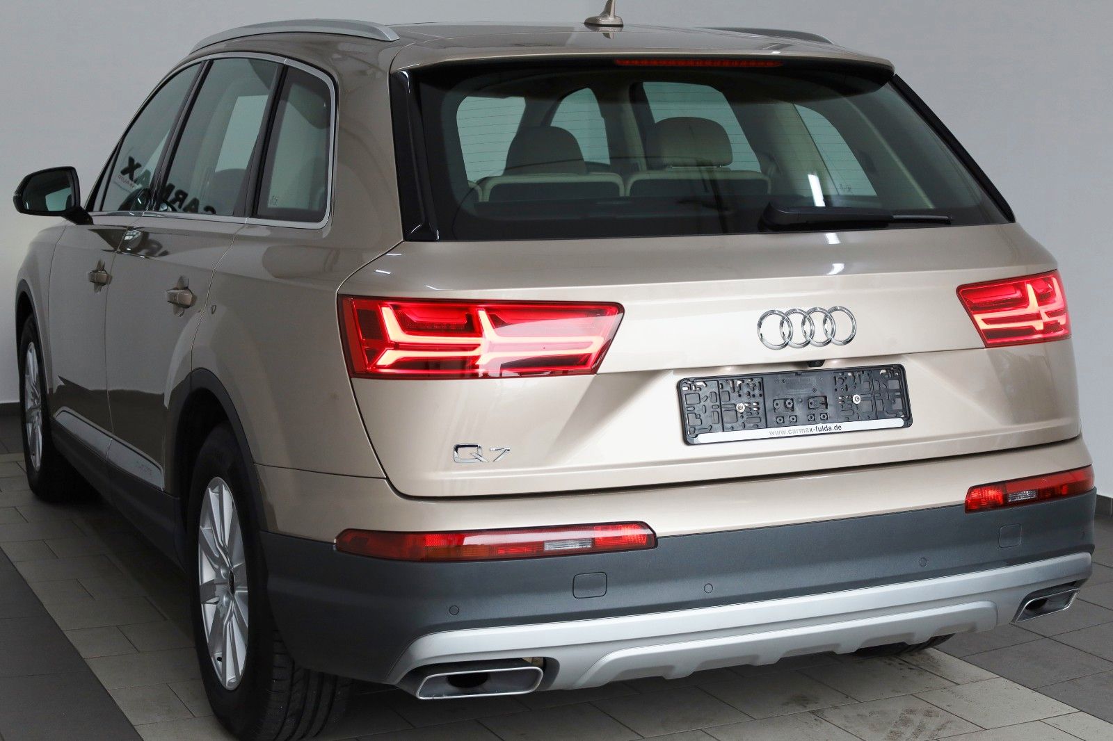 Fahrzeugabbildung Audi Q7 45 TDI quattro ,ACC,Navi,Xenon,Panora,7Sitzer