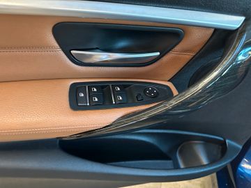 BMW 330 d Touring Luxury Line *1. Hand*Vollleder*LED