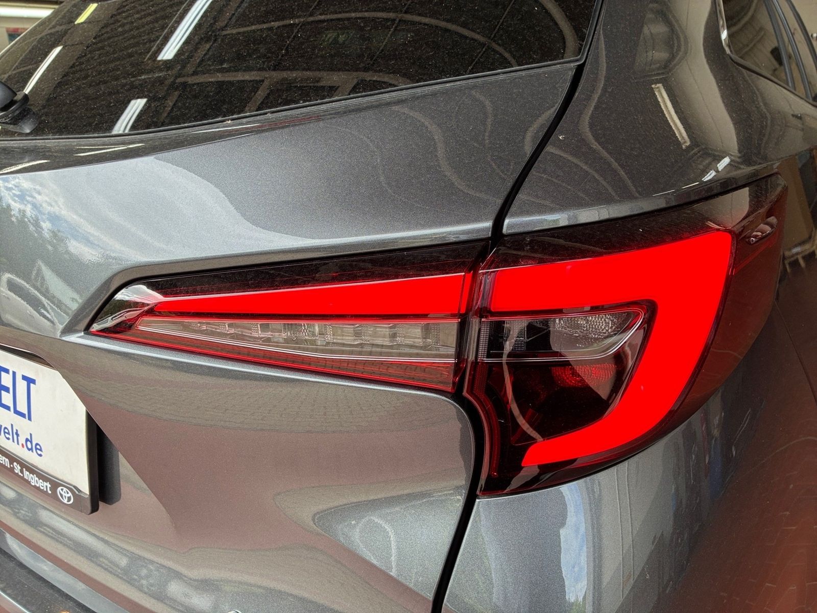 Fahrzeugabbildung Toyota Corolla Touring Sports 2,0 Teamplayer +Technik P