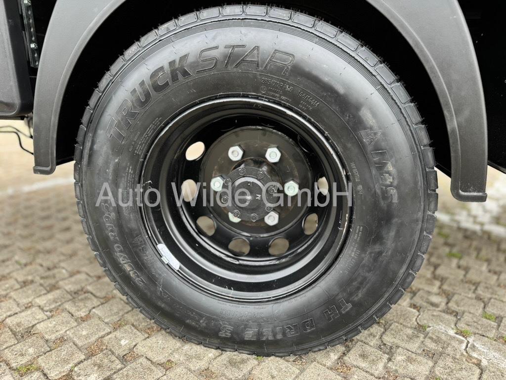 Wilde Expedition Truck  Fuso F 258