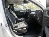 Volvo XC40 B4 AWD Momentum Pro - Volvo: Momentum