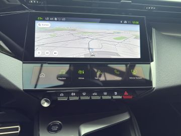 Peugeot 308 SW GT BlueHDi 130 +Kam.+Navi+360+LED+SD