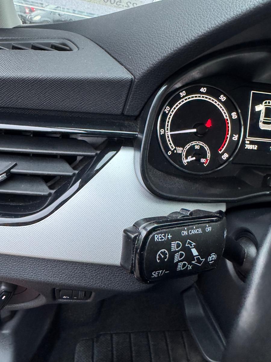 Skoda Kamiq SCKA 1.5 Tsi / Automatik DSG / AHK