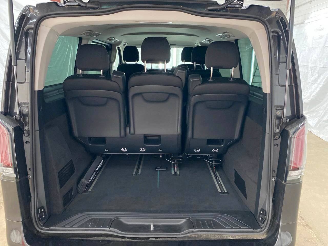 Fahrzeugabbildung Mercedes-Benz Vito 116 CDI Tourer SELECT AHK2,5to 2xKlima LED