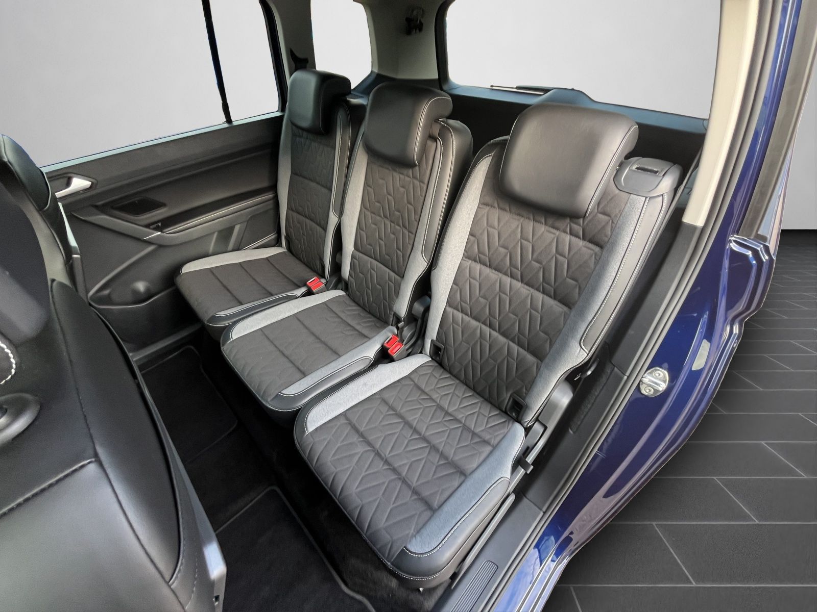 Volkswagen Touran - Bild 15