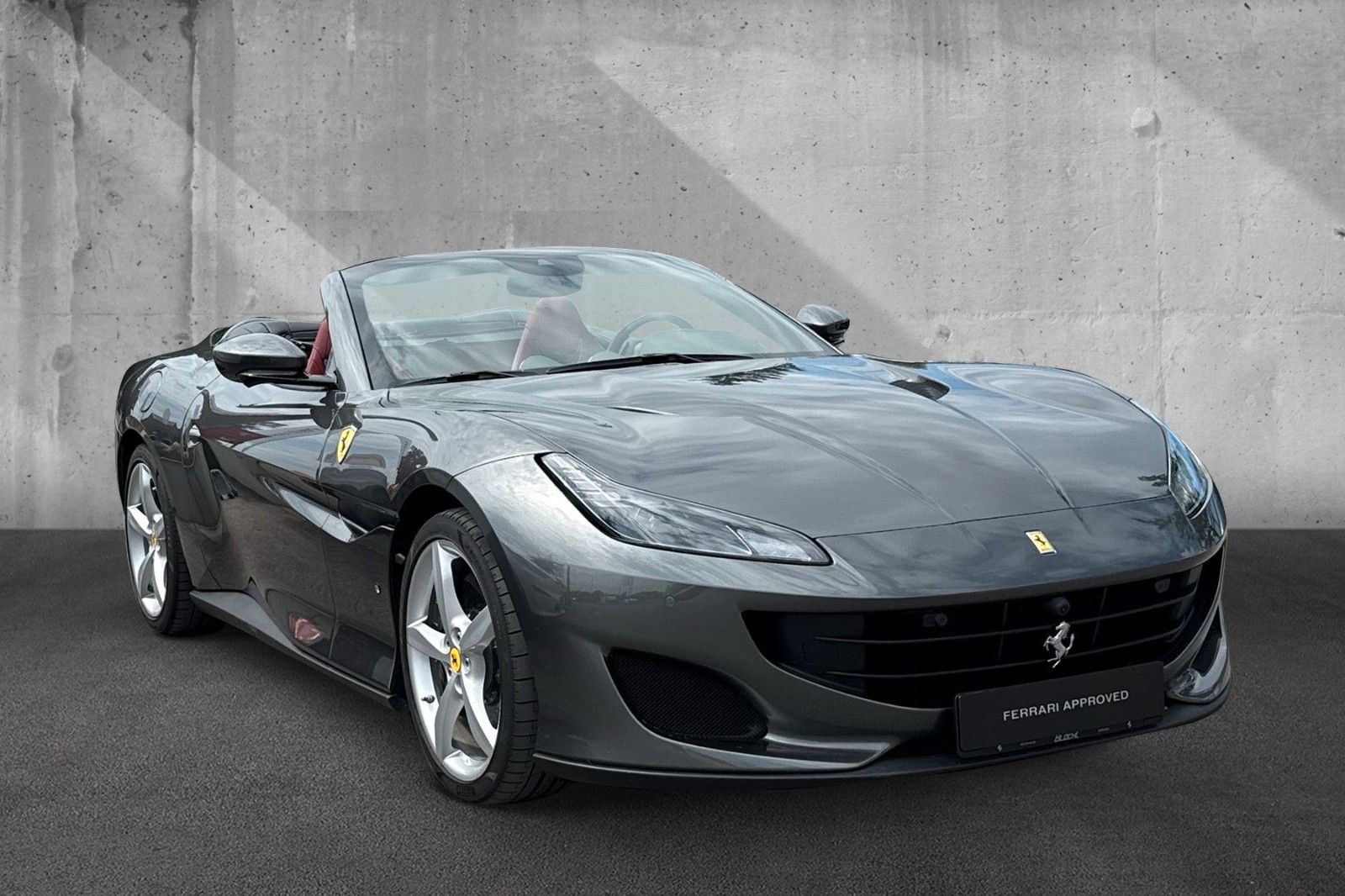 Fahrzeugabbildung Ferrari Portofino*Surroundview*Magneride*Top Zustand