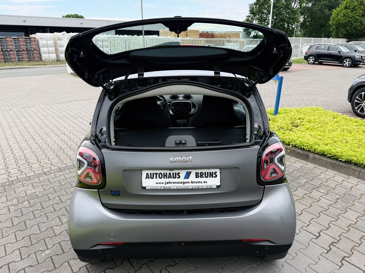 Fahrzeugabbildung Smart forTwo EQ EXCLUSIVE, Winter, LED, PTS, RFK, Pano