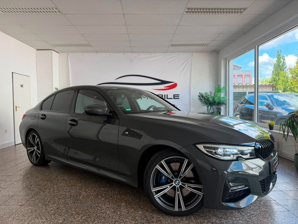 Image of BMW 330