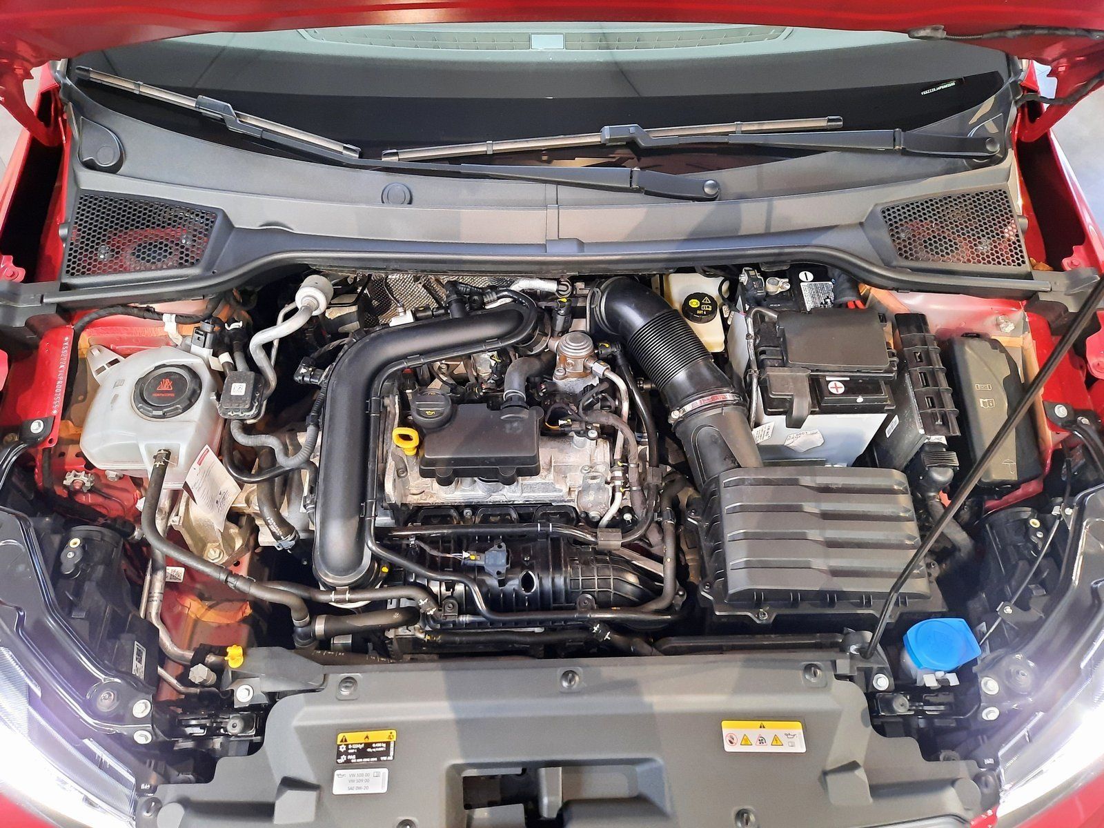 Fahrzeugabbildung SEAT Arona FR TSI *AHK*Navi*LED*PDC*Sitzhzg*Tempomat*