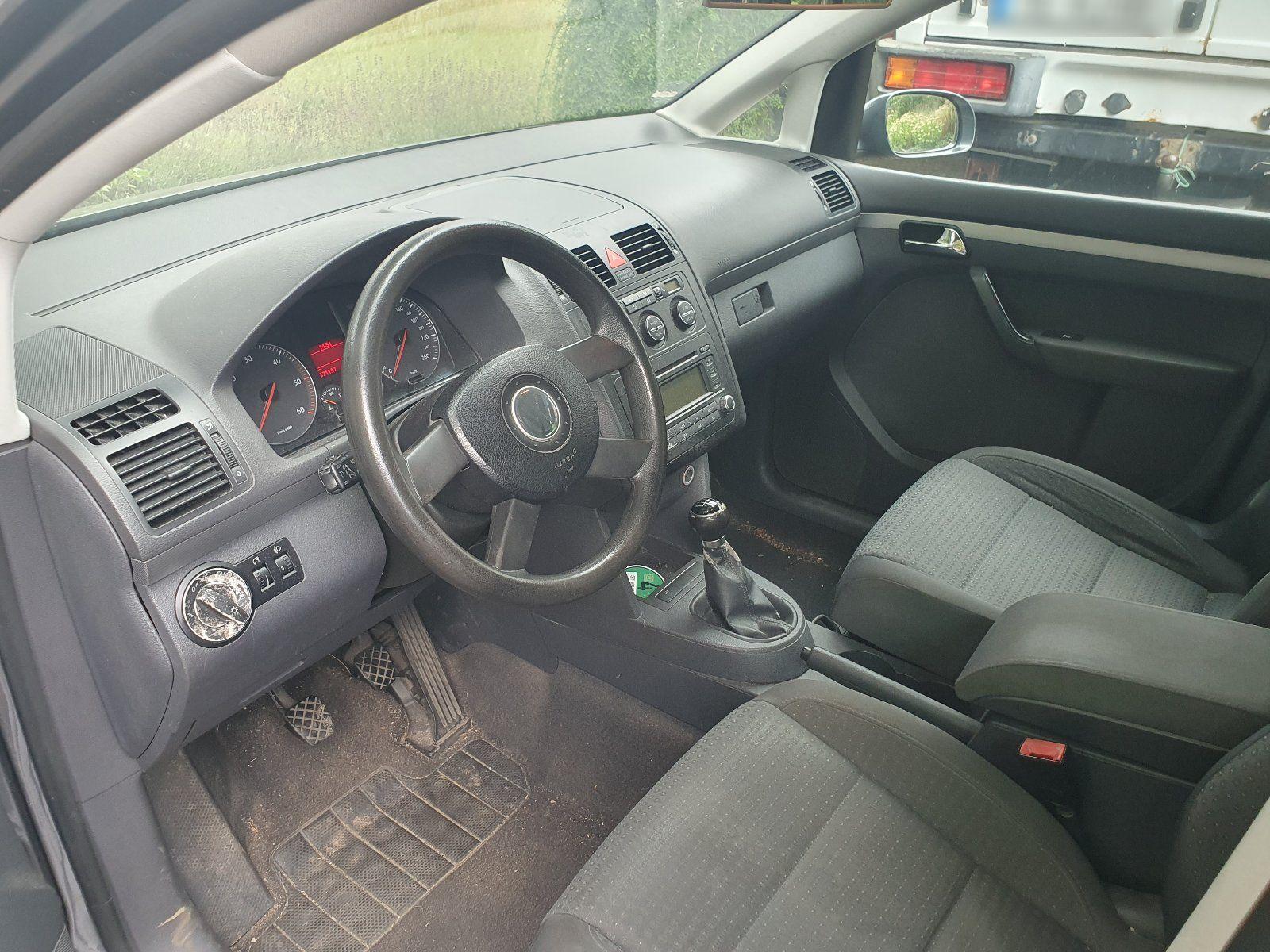 Volkswagen Touran 2006 — photo 5