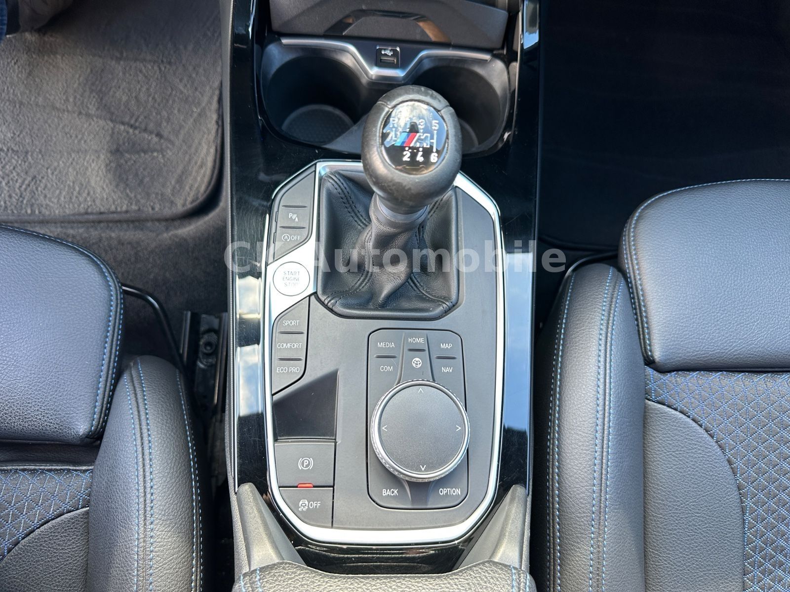 Fahrzeugabbildung BMW 118d M-Sport Shadow-Line/Navi/LED/PDC