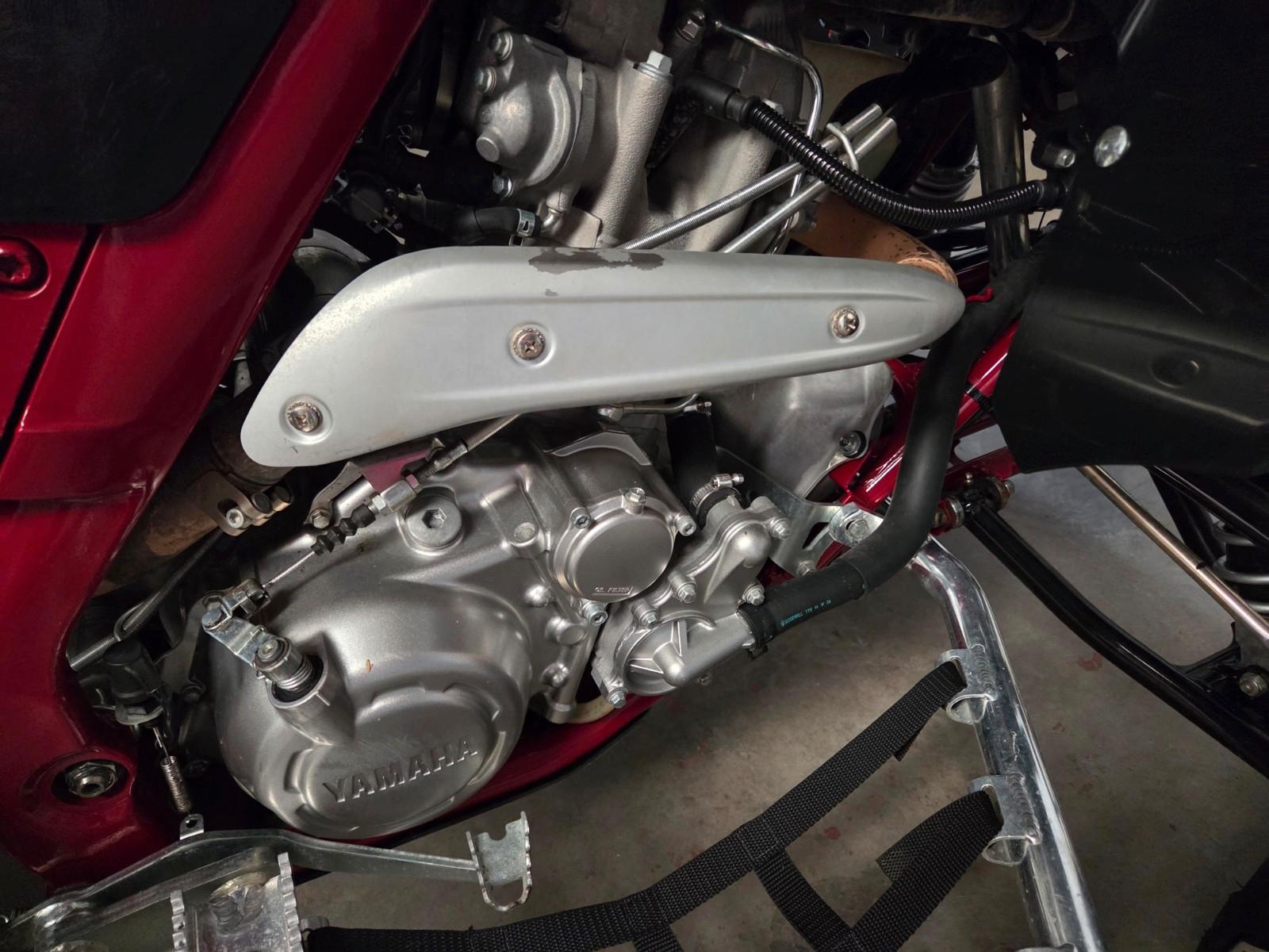 Yamaha  2015 — interior
