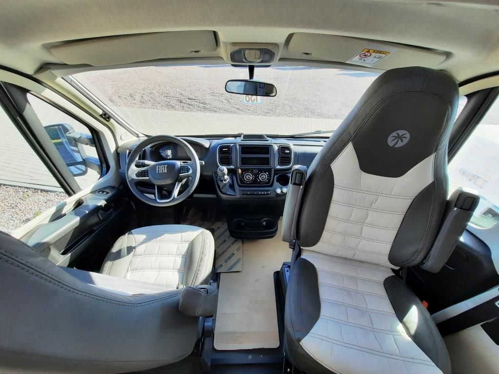 Fahrzeugabbildung Sunlight T 69LC Adventure Edition Verfüg./Sparen Sie 3.07