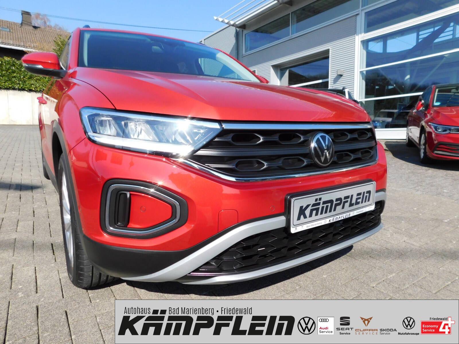 Volkswagen T-Roc Life 1.5TSI DSG NAV LED SHZ ACC CAM KESSY