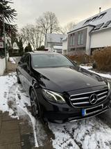 Mercedes-Benz E 220 d Autom. - - Mercedes-Benz E 220 in Krefeld