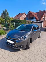 Peugeot 208 PureTech 82 Signature Signature - Peugeot 208 von privat