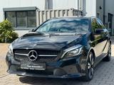 Mercedes-Benz A200d Sportpaket d/4Matic PDC/SHZ/Rückfahrkamere - mit Diesel-Antrieb: Schwarz, Limousine, Sportpaket