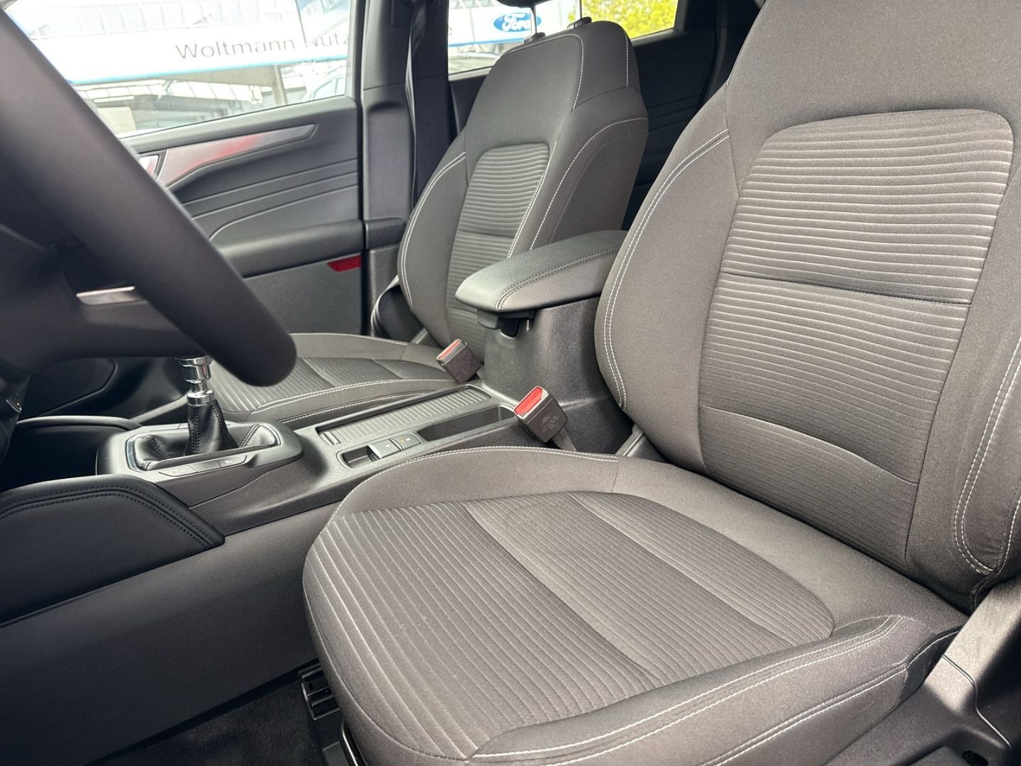 Fahrzeugabbildung Ford Kuga Titanium Winterp./LED/e. Heckklappe/ Kamera