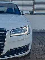 Audi A8 4.2 TDI/Matrix/Bose/AhK/StdH/Sdach/Kam - weiße Audi A8
