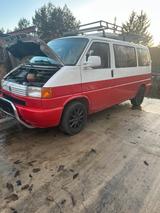 Volkswagen VW T4 Caravelle 2.5TDi - Volkswagen aus 1999: Caravelle